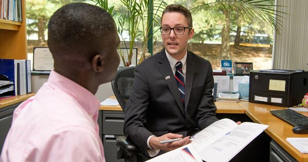 Daniel Eliot (right) of the Delaware Small Business Development Center