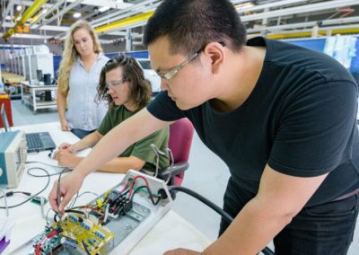 Undergraduate students working in V2G Lab.