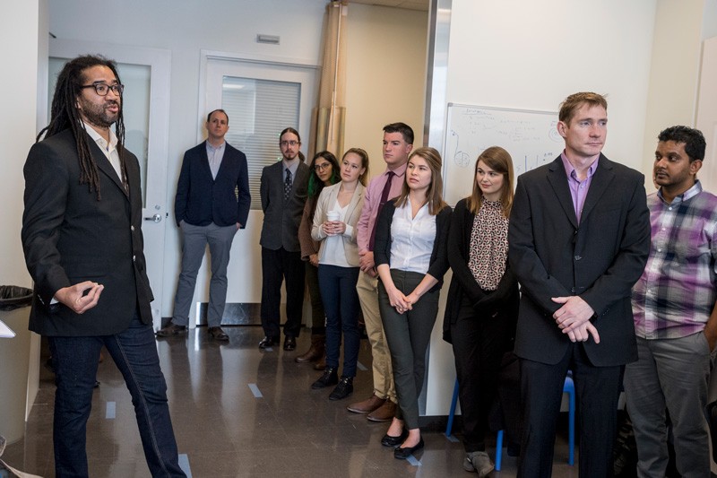 UD neurobiologist Dayan Knox (left), who is part of the NIH-funded Delaware Center for Neuroscience Research, talked about his studies about the effects of traumatic stress during NIH Director Francis Collins’ visit. 