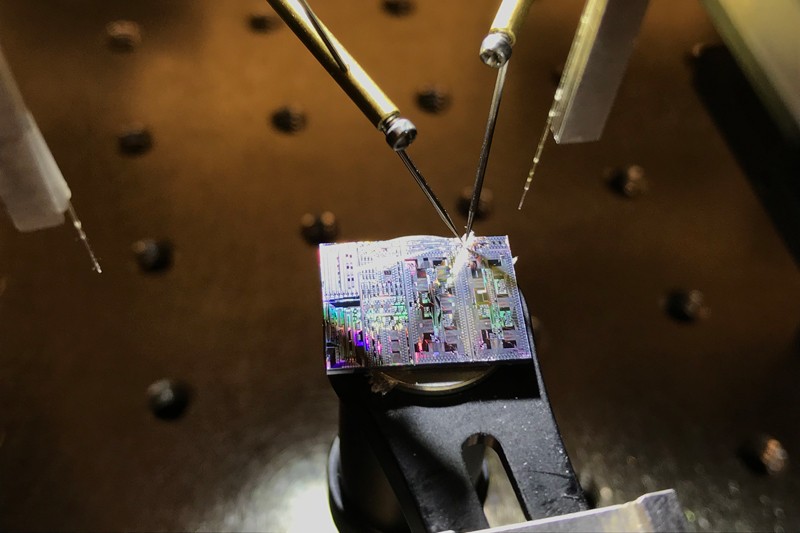 If you use a smartphone, laptop, or tablet, then you benefit from research in photonics, the study of light. The research involved fabricating devices at UD’s Nanofabrication Facility.