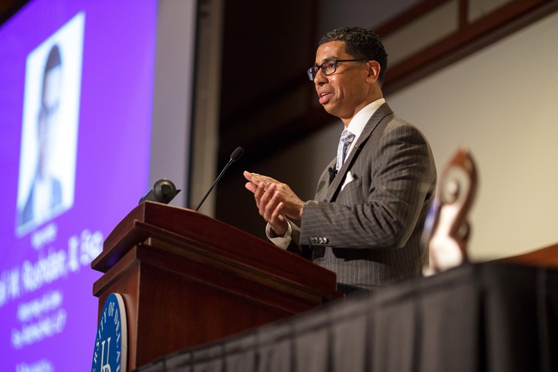 Keynote speaker Wali Rushdan II, a UD grad and former Student of Distinction, explains what the honor means and the importance of mentors to the 2019 class and the faculty and staff members who joined them for the dinner at Clayton Hall.