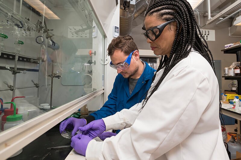 COE-Korley_Thompson-071819-060 LaShanda Korley and Chase Thompson work together on bioinspired materials in her lab in Colburn Lab.