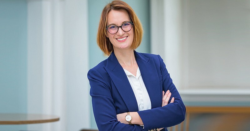 Thanks to a National Science Foundation CAREER award, Laure Kayser, an assistant professor in the College of Engineering’s Department of Materials Science and Engineering, will be conducting fundamental research on a new class of polymers that could pave the way for future applications in human health.