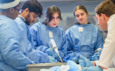 Two-way learning in the lab