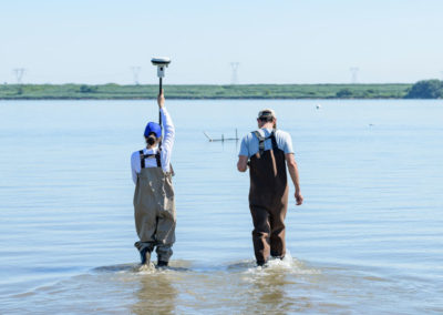 Rachel Schaefer and research team on Pea Patch Island