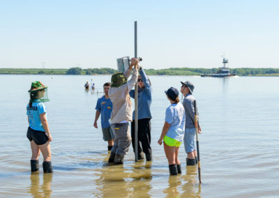 Rachel Schaefer and research team on Pea Patch Island