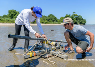 Rachel Schaefer and research team on Pea Patch Island