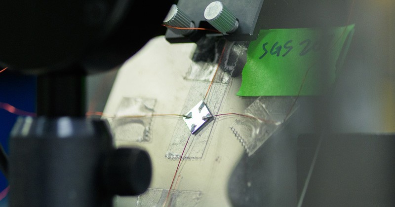 Research by Prof. James Kolodzey and his team suggests that the alloy of germanium and tin shown has properties similar to Weyl semimetals.